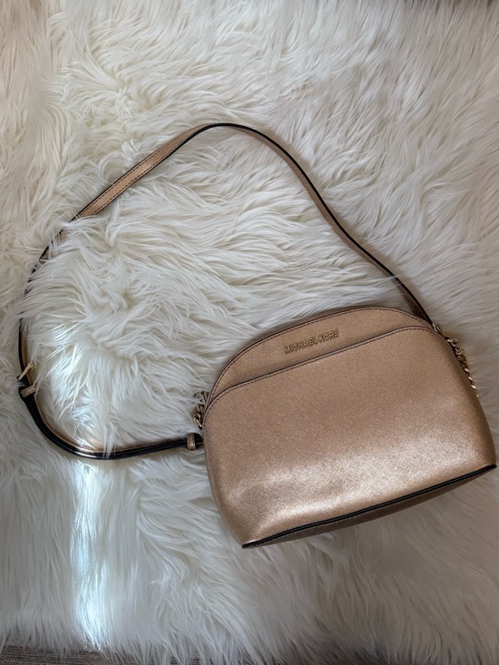 Michael Kors Handbags - Michael Kors Rose Gold Metallic Dome Crossbody